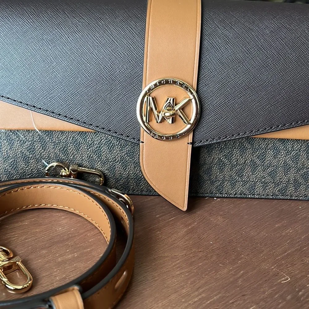 Michael Kors MD shoulder bag